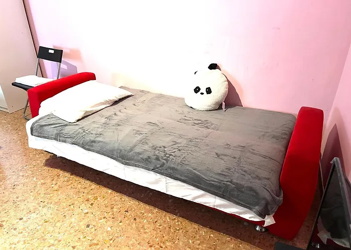 Debora House